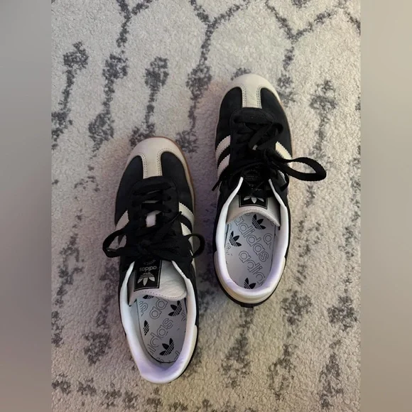 Adidas Samba Women’s - Picture 8 of 10